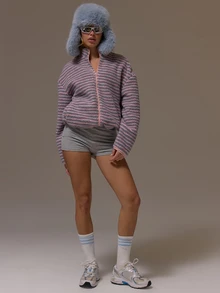Musera Sport بلوزة رياضية من الفليس بتصميم مخطط وبورج، بياقة عالية وسحاب كامل، فضفاضة مع حافة مطاطية، لطيفة وأنثوية، للخريف والشتاء، مناسبة للجيم والعطلات، بتصميم رقيق وبارد - متعدد الألوان - مشاهدة 2