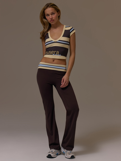 Musera Sport Striped V Neck Fitted Top With Fitted Flare Yoga Pants Fall Winter Autumn Fitness Gym Pilates