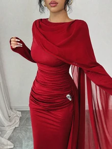 Elenzga 不對稱披肩領收腰抓皺金屬裝飾 A 字裙擺優雅浪漫知性女款天鵝絨洋裝，秋冬款 - 紅色 - 查看 7