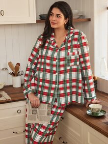 Doze Lane Minimalist Classic Red & Green Plaid Button-Down Plus Size Pajama Set, Casual Comfortable Lapel Loungewear - Multicolor - View 6