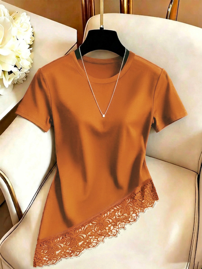 GlowEve Camiseta Feminina de Verão Elegante com Cor Sólida, Patchwork de Renda e Bainha Assimétrica