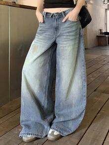 DAZY Women's Cuffed Design Splatter Print Straight Leg Street Casual Denim Jeans - Light Wash - View 4