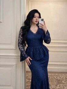 Vibekara Plus Size V-Neck Lace Waist-Cinching A-Line Blouse & Long Skirt 2 Pieces Set Fall - Royal Blue - View 5