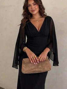 SHEIN Tall CURVE Plus Size Women's Solid Color Deep V-Neck 3/4 Sleeve Pleated Fitted Sexy Blouse - Black - View 6