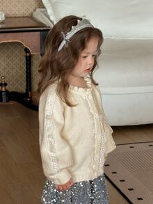 DAZY Cardigan Rajut Kancing Tunggal untuk Bayi Perempuan dengan Hiasan Rumbai, Leher Bulat, Lengan Panjang, dan Renda Kontras - Krem - View 4