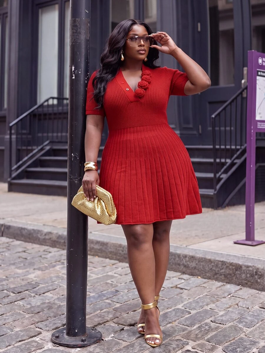 Slaydiva Plus Size VNeck Ruffle Hem Knit Mini Dress, Short Sleeve Slim Fit Party Dress