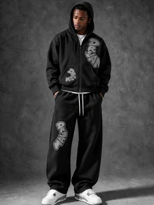 Manfinity EMRG Men's Streetwear 2 Pieces Set, Bubble Letter Print Zip-Up Hoodie + Wide Leg Sweatpants Hip Hop Street Sports Outfit - Black - View 2