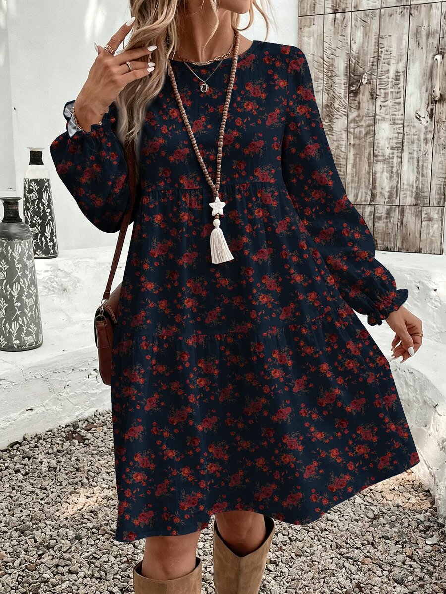 SHEIN VCAY Casual Minimalist Ditsy Floral Pattern Loose Round Neck Plus Size Dress Suitable For Autumn/Winter - Multicolor - View 1