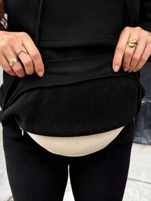 SHEIN بلوزة رياضية للحوامل بلون موحد وأكمام طويلة وكاجوال مع بطانية رأس برباط للرضاعة الشتوية - الأسود - مشاهدة 6