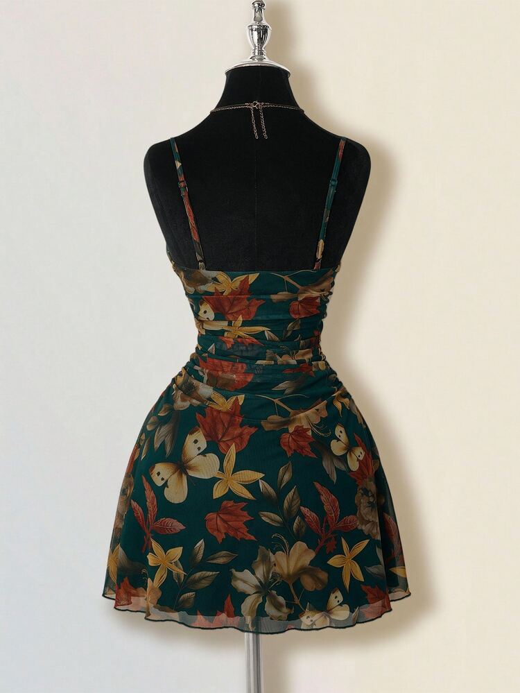 SHEIN ICON Women's Summer Vacation Graduation Back To School Clothes, Summer Clothes, Vacation Outfit, Vintage, Suitable For Summer, Maple Leaf Print Pleated Mini Dress, Autumn/Winter - Dark Green - View 2