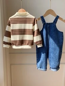 SHEIN 2件組男嬰秋冬休閒運動衫與牛仔吊帶褲套裝，運動衫套裝，嬰兒套裝，秋冬套裝，條紋套裝，條紋套裝 - 彩色 - 查看 2