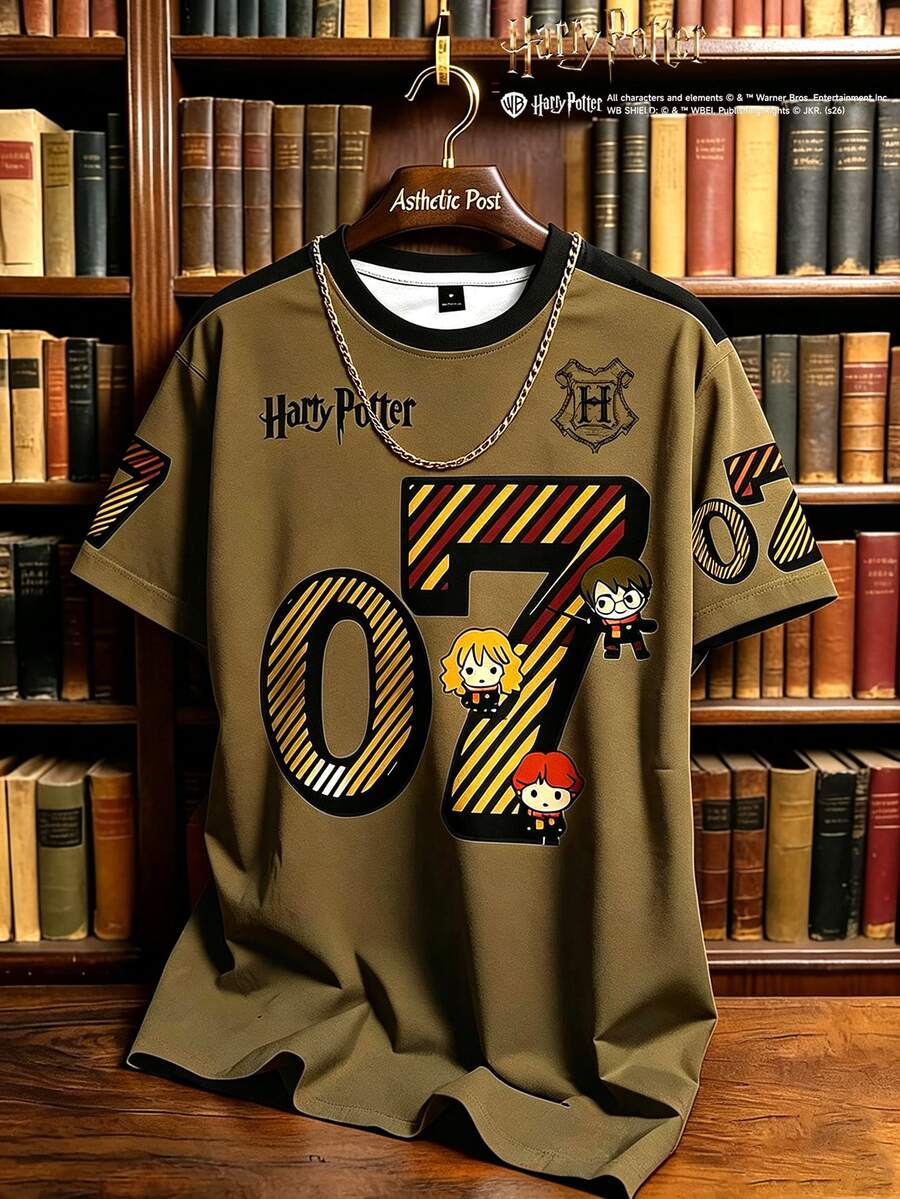 Manfinity HARRY POTTER X SHEIN 男士角色與數字圖案 T 恤,對比色圓領短袖上衣,適合休閒日常穿著、街頭風與校園穿搭 - 彩色 - 查看 1