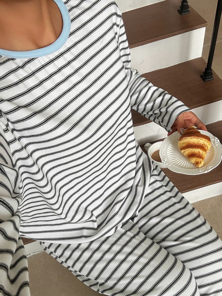 Dazy Plus Autumn/Winter Casual Brushed Striped Contrast Collar Loose Pajama Set - White - View 1
