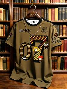 Manfinity HARRY POTTER X SHEIN 男士角色與數字圖案 T 恤，對比色圓領短袖上衣，適合休閒日常穿著、街頭風與校園穿搭 - 彩色 - 查看 7
