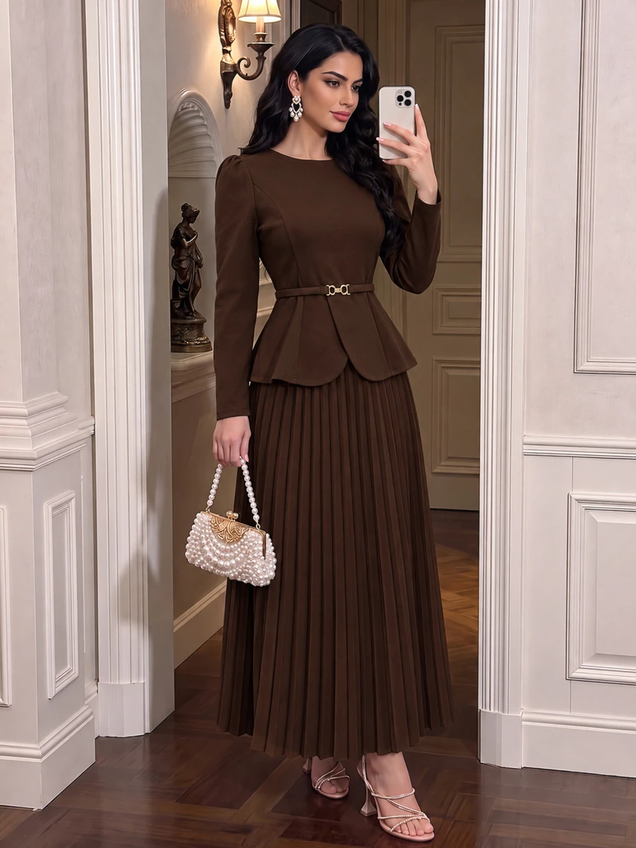 Modelyn 女款復古棕色收腰荷葉邊上衣與百褶長裙兩件套,奢華長袖圓領優雅通勤與派對套裝,附裝飾腰帶 - 咖啡棕 - 查看 1