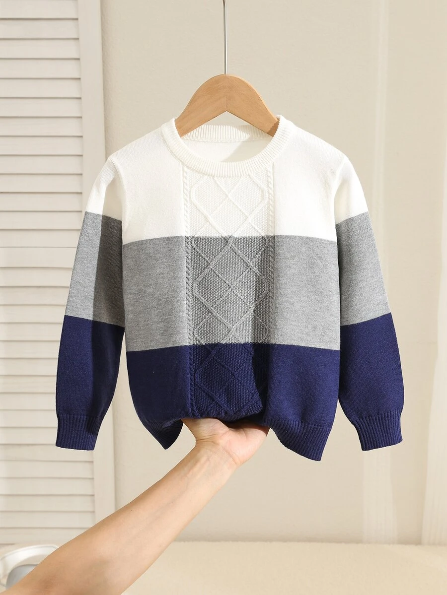 SHEIN Atasan Sweater Rajut Lengan Panjang Leher Bulat dengan Motif Patchwork Tebal dan Warna Kontras untuk Anak Laki-Laki, Nyaman, Serbaguna, Modis, Gaya Minimalis Klasik yang Imut untuk Sehari-hari, Cocok untuk Dipakai di Dalam Ruangan pada Musim Gugur/Dingin - MultiWarna - View 1