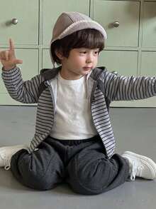 Dazy Kids Young Boy Striped Casual Colorblock Sweatshirt + Jogger Pants Set - Grey - View 3