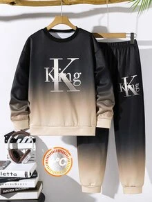 SHEIN 2件組兒童青少年男孩休閒運動風 King字母漸層紮染圓領長袖衛衣與運動長褲套裝，適合學校、家庭聚會、開學季，秋冬休閒運動風格 - 卡其色 - 查看 2