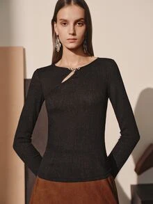 MOTF PREMIUM OFF-SHOULDER NECKLINE FRONT METAL DECOR FITTED KNIT T-SHIRT - Black - View 4