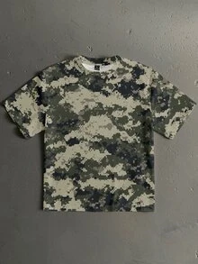Salvezio 軍事叢林迷彩弧形手寫字體時尚休閒印花男士標準尺寸寬鬆短袖T恤 - 軍綠色 - 查看 2