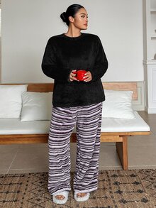Dazy Plus 2pcs Thermal Lined Thickened Autumn/Winter Home Wear Long Pants Casual Pajama Set - Black - View 1