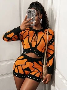 BamGleam Women's Colorblock Round Neck Long Sleeve Cropped Sweater And Knitted Shorts 2 Pieces Set - Multicolor - View 3