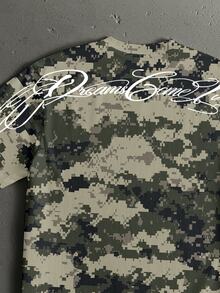 Salvezio 軍事叢林迷彩弧形手寫字體時尚休閒印花男士標準尺寸寬鬆短袖T恤 - 軍綠色 - 查看 3