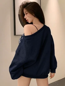 DAZY 女款休閒街頭風甜美保暖內裡海軍藍字母印花不對稱領運動衫，秋冬連帽衫 - 藏蓝色 - 查看 2