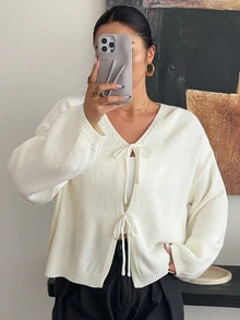 Dazy Plus Autumn/Winter Bowknot V-Neck Loose Lazy Soft Cardigan New Sweater - White - View 3