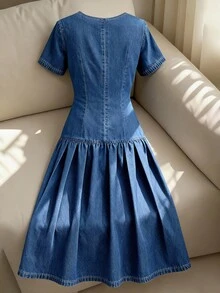 GlowEve 女款方領短袖單排扣休閒牛仔洋裝 - 藍色 - 查看 2