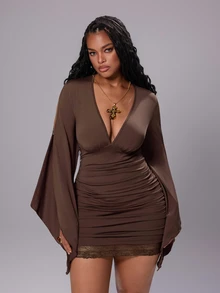 Rustia Vestido de moda sexy ajustado con escote en V profundo, mangas divididas y fruncido para mujeres de talla grande en unicolor - Marrón - Ver 8