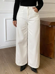Dazy Plus White Loose Straight Leg Casual Jeans With Back Pocket Decor Design - White - View 2
