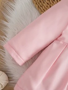 SHEIN 幼女可愛甜美粉色毛絨領結前襟百褶長袖翻領厚絨內裡冬季公主保暖夾克外套 - 粉色 - 查看 6