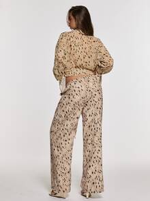 Opulessa Women's Animal Print Contrast Button Shirt And Drawstring Waist Loose Pants 2 Pieces Set - Brown - View 2