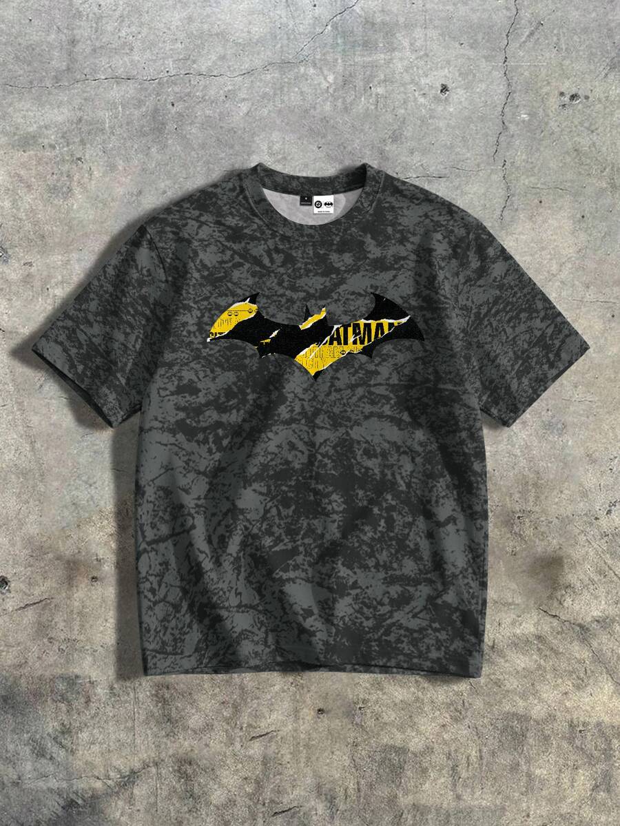 BATMAN X SHEIN Manfinity EMRG DC I'M COMING FOR YOU!:أنا قادم إليك! سترة رجالية بقلنسوة مزدوجة الطبقات - متعدد الألوان - مشاهدة 1