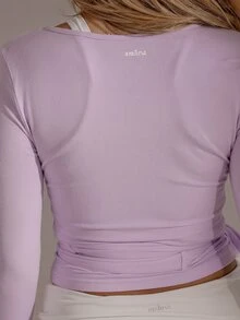 Aralina 女款極簡純色交叉包覆拇指孔運動T恤與背心，健身房運動夏季休閒世界盃球迷穿搭 - 淡紫色 - 查看 9