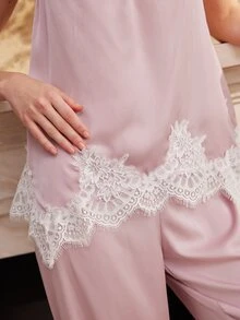 Moireta Women's Elegant Romantic Charming Lace Patchwork Comfortable Satin Pink Pajama Set - Pink - View 3