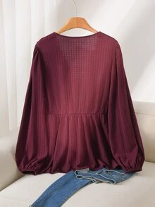 CosyJoli Plus Size Women Solid Color Contrast Lace V-Neck Long Sleeve T-Shirt - Burgundy - View 2