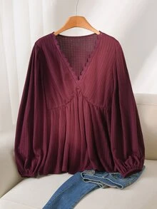 CosyJoli Plus Size Women Solid Color Contrast Lace V-Neck Long Sleeve T-Shirt - Burgundy - View 1