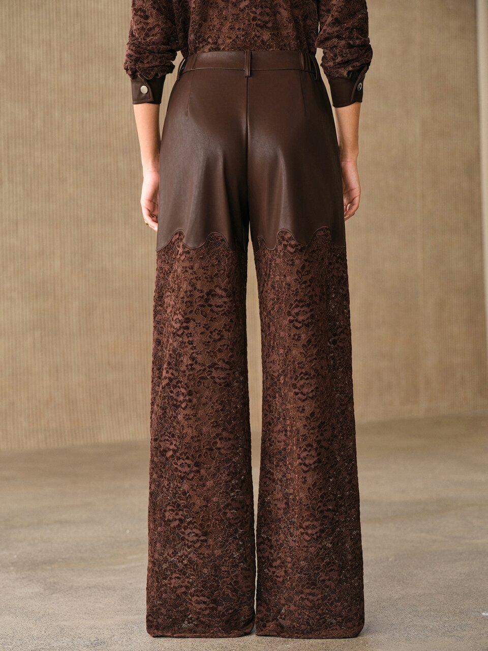 Anewsta Autumn Fall Outfits Elegant Vintage PU Leather Luxury Wavy Patchwork Hollow Lace Trim Wide Leg Pants 's Long Pants, Suitable For Party, Date, Dinner Outfits