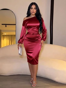 SOLERSUN Asymmetric Neckline Ruched Side Satin Burgundy Bodycon Maxi Dress Women Outfit Fall Party Elegant, Christmas Women's Clothing - Burgundy - View 7
