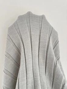 SHEIN Gaun Sweater Lengan Panjang Minimalis Serbaguna untuk Ibu Hamil, Cocok untuk Liburan Musim Dingin - Krem - View 7