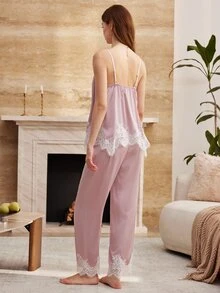 Moireta Women's Elegant Romantic Charming Lace Patchwork Comfortable Satin Pink Pajama Set - Pink - View 4