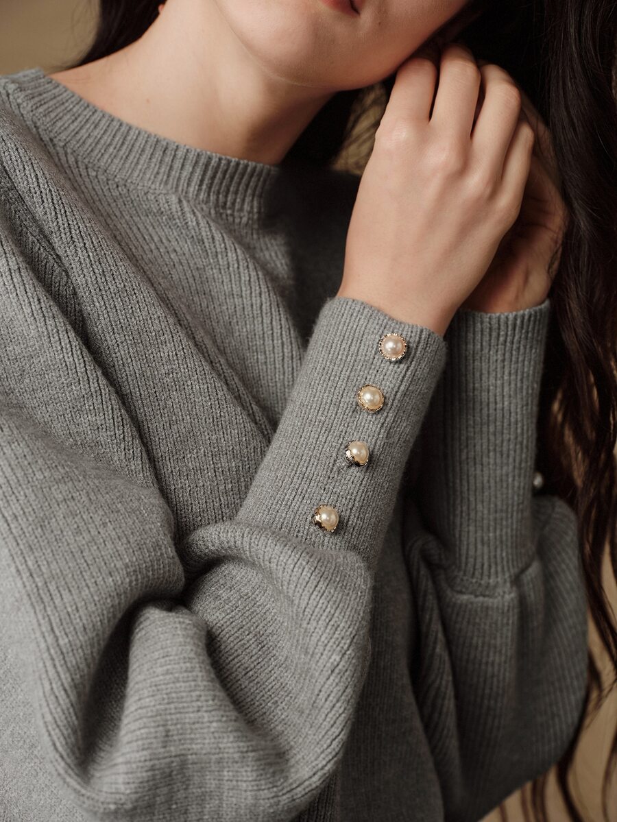 Anewsta Elegant Commuter Gray Vertical Ribbed Knit Sweater For Women, Round Neck Slim Fit Lantern Sleeve Pearl Button Wavy Hem Long Sleeve Pullover Top - Grey - View 1