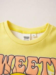 LOONEY TUNES X SHEIN ملابس منزلية للفتيات الصغيرات بطبعة حروف، ملابس علوية بأكمام قصيرة وبنطال LOONEY TUNES - أصفر - مشاهدة 3