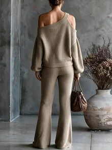 Breezaya Elegant Cold Shoulder Long Sleeve Sweater & Flare Pants 2 Pieces Set For Women - Khaki - View 2