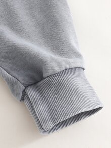 SHEIN Playful Pals 女童牛仔套裝，灰色雪洗，灰色水洗休閒寬鬆連帽短版拉鍊針織牛仔外套搭配寬鬆直筒牛仔褲，時尚女童必備，適合秋冬，極簡時尚百搭，日常拍照、購物、外出、聚會，2026秋冬新款女童牛仔套裝 - 灰色 - 查看 5