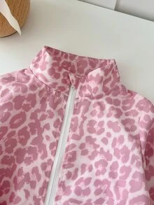 SHEIN Playful Pals 2件組幼女夾克長褲套裝，可愛甜美粉色豹紋蝴蝶結側條紋，長袖立領，休閒正裝，秋季公主風舒適慢跑時尚款 - 彩色 - 查看 4