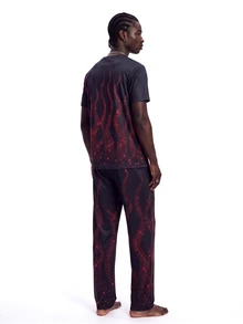 Rest Era Red & Black Vibrant Wave Pattern Casual Men's Pajama Set, 2 Pieces - Black - View 2