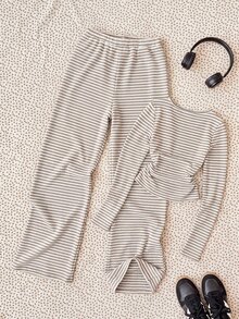 SHEIN 青少年女孩秋季百搭簡約學院風修身休閒T恤與長褲2件套返校裝 - 卡其色 - 查看 4